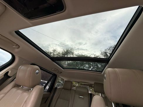 Used 2017 Land Rover Range Rover Long Wheelbase Supercharged AWD/4WD image 15