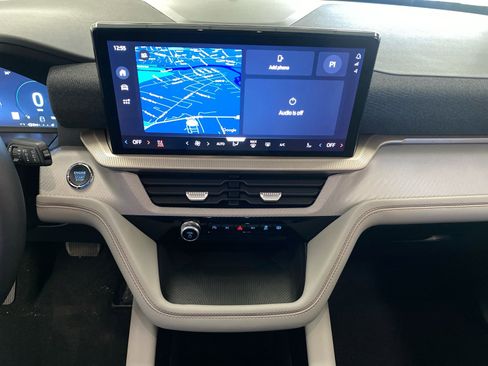 New 2026 Ford Explorer Active image 23