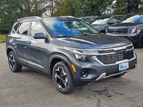New 2026 Kia Seltos S image 3