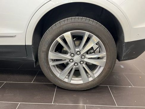 Certified 2024 Cadillac XT5 Premium Luxury w/ Technology Package image 17