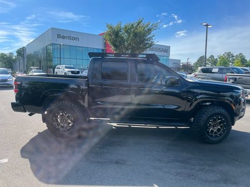 New 2026 Nissan Frontier SV w/ Tow Package AWD/4WD image 3