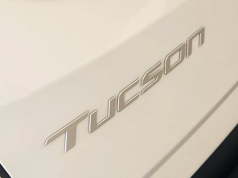 Used 2025 Hyundai Tucson SE FWD image 9