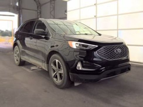 Used 2023 Ford Edge SEL w/ Convenience Package AWD/4WD image 4