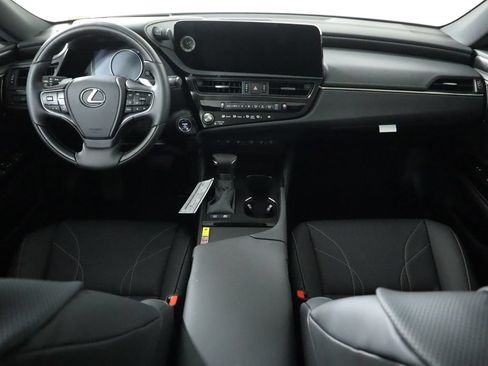Used 2025 Lexus ES 300h w/ Accessory Package (Z1) FWD image 14