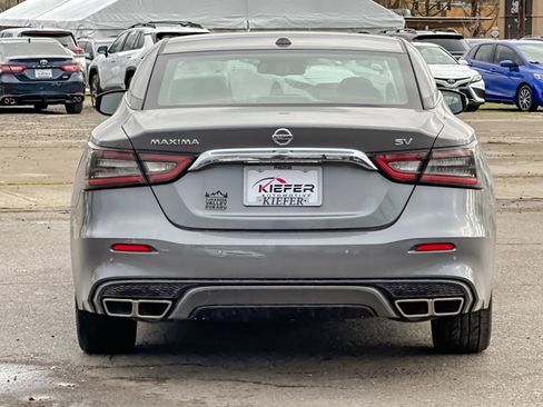 Used 2022 Nissan Maxima SV w/ Floor Mat Group image 4