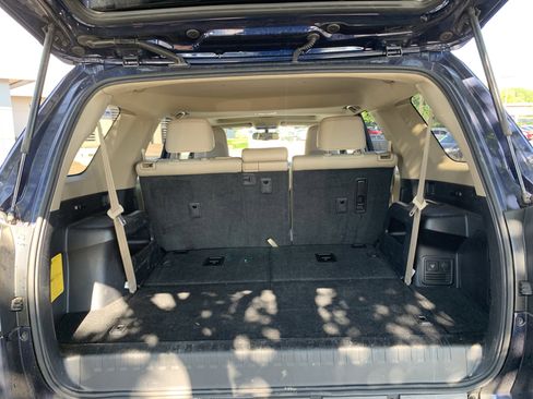 Used 2016 Toyota 4Runner SR5 AWD/4WD image 33