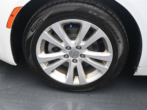 Used 2017 Chrysler 200 Limited Platinum w/ Comfort & Convenience Group FWD image 15