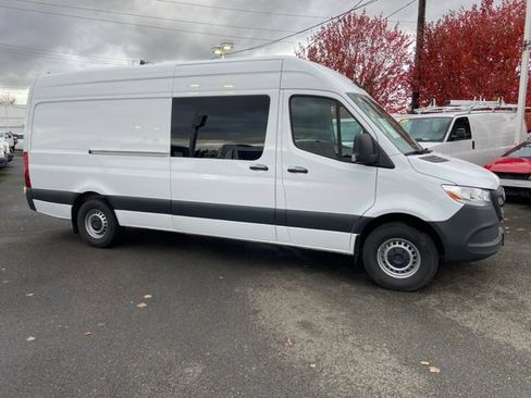 Used 2024 Mercedes-Benz Sprinter 2500 w/ Acoustic Package image 1