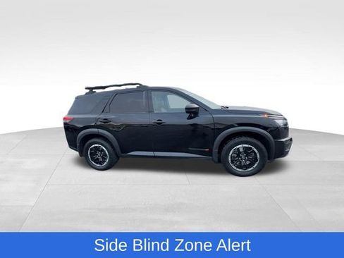 Used 2023 Nissan Pathfinder Rock Creek image 13
