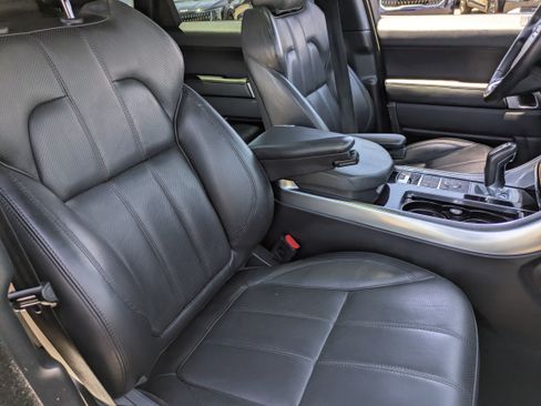 Used 2016 Land Rover Range Rover Sport Supercharged AWD/4WD image 11