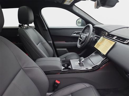 New 2026 Land Rover Range Rover Velar Dynamic SE image 10