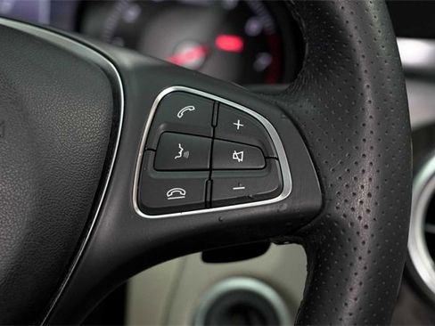 Used 2018 Mercedes-Benz C 300 Sedan image 17