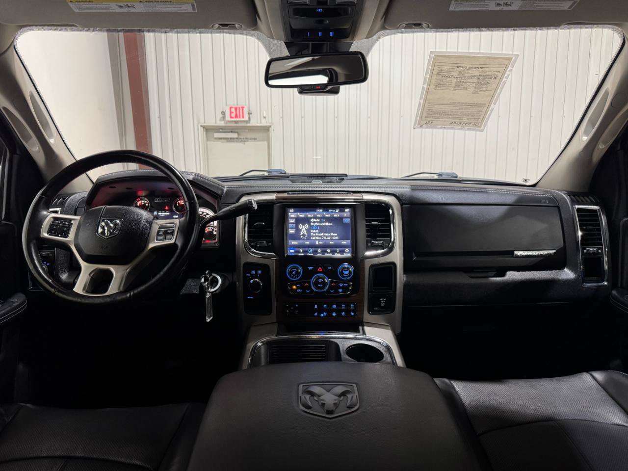 Used 2018 RAM 2500 Laramie w/ Convenience Group AWD/4WD image 21