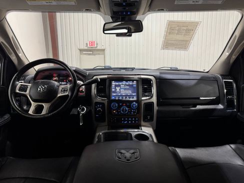 Used 2018 RAM 2500 Laramie w/ Convenience Group AWD/4WD image 21