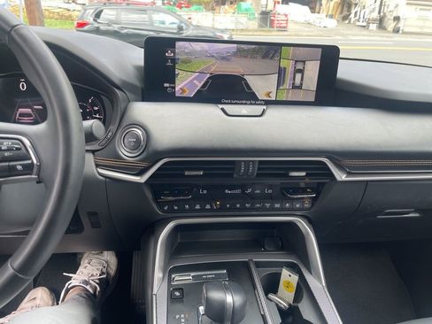 Certified 2024 MAZDA CX-90 Plug-In Hybrid w/ Premium Plus image 19