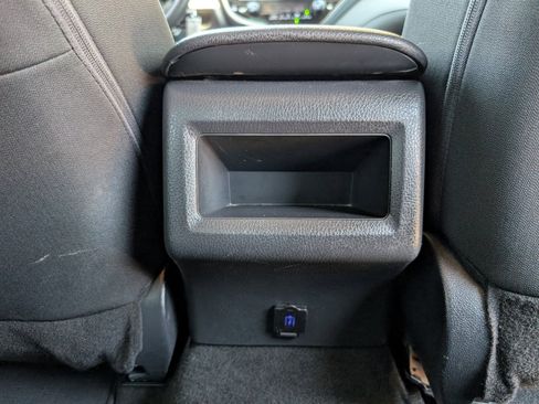 Used 2023 Toyota Camry LE FWD image 7