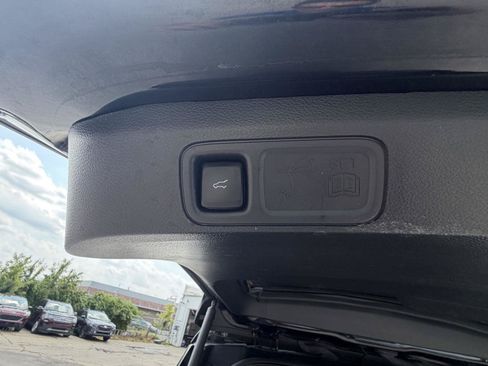 Used 2024 Lincoln Navigator Reserve AWD/4WD image 29