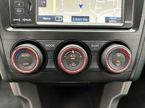 Used 2014 Subaru Forester 2.5i Touring image 22