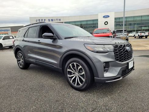 New 2026 Ford Explorer ST-Line image 35