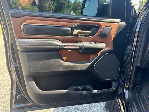 Used 2022 RAM 1500 Limited AWD/4WD image 10