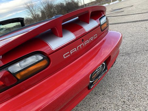 Used 2002 Chevrolet Camaro Z28 image 76