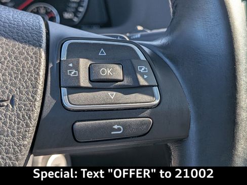 Used 2014 Volkswagen Eos w/ Sport Package image 25