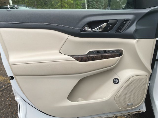 Used 2023 GMC Acadia Denali FWD image 21