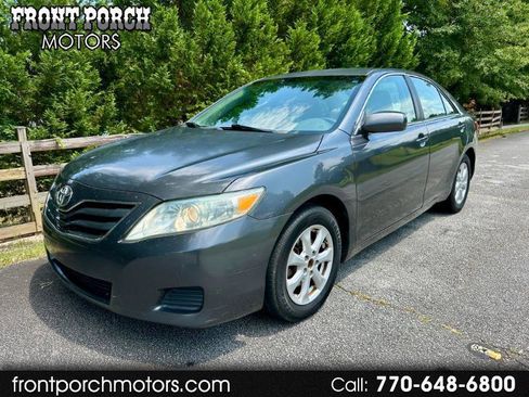 Used 2011 Toyota Camry LE w/ LE Extra-Value Pkg FWD image 1