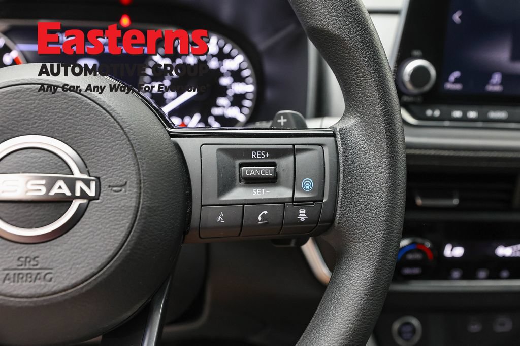 Used 2023 Nissan Rogue SV AWD/4WD image 69