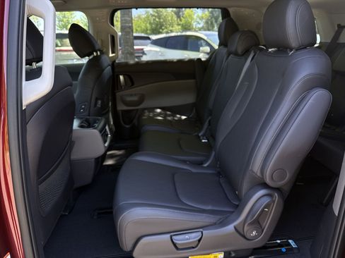 New 2026 Kia Carnival SX FWD image 42