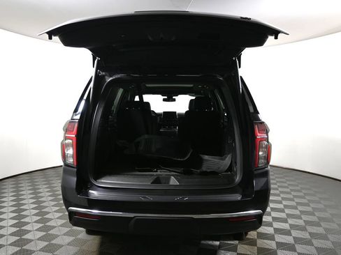 Used 2022 Chevrolet Tahoe LT w/ LT Signature Plus Package image 35