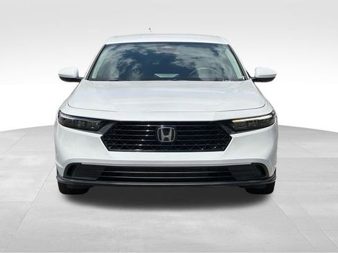 Used 2023 Honda Accord LX image 8