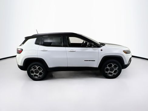 Used 2022 Jeep Compass Trailhawk w/ Trailhawk Elite Group AWD/4WD image 4