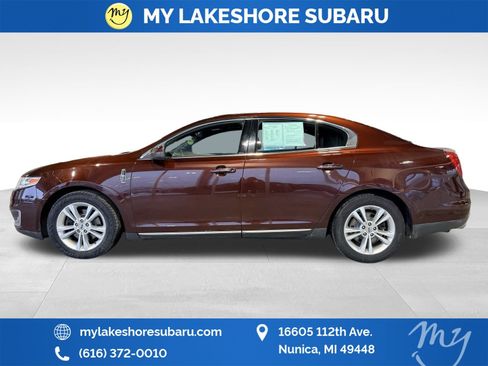 Used 2012 Lincoln MKS image 4