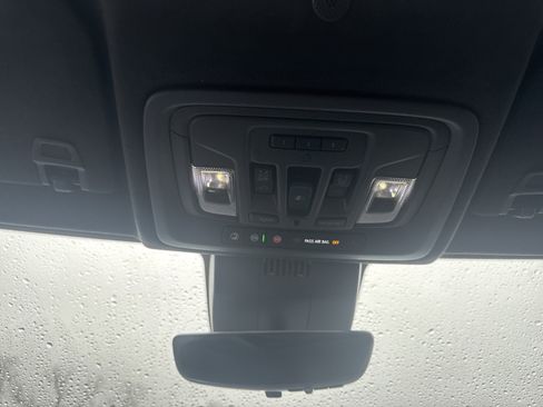 Used 2025 GMC Sierra 2500 Denali Ultimate image 22