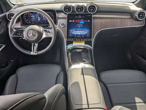 New 2026 Mercedes-Benz GLC 300 image 13