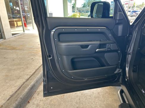 Used 2023 Land Rover Defender 110 Carpathian Edition image 45