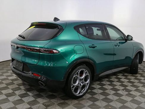 Used 2024 Alfa Romeo Tonale Veloce image 12