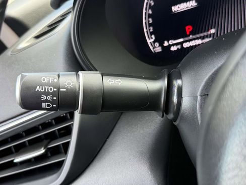 Certified 2025 Acura TLX w/ Technology Package image 26