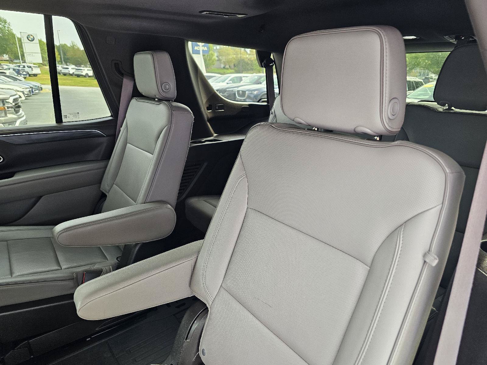 Used 2023 GMC Yukon SLT RWD image 33