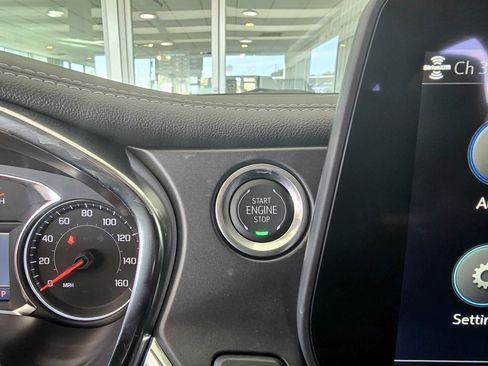 New 2025 Chevrolet Blazer LT image 29