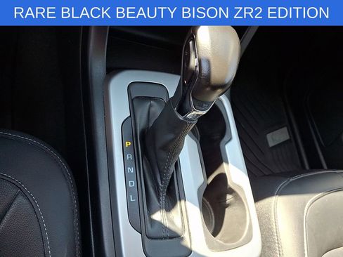 Used 2022 Chevrolet Colorado ZR2 w/ Colorado ZR2 Bison Edition AWD/4WD image 17