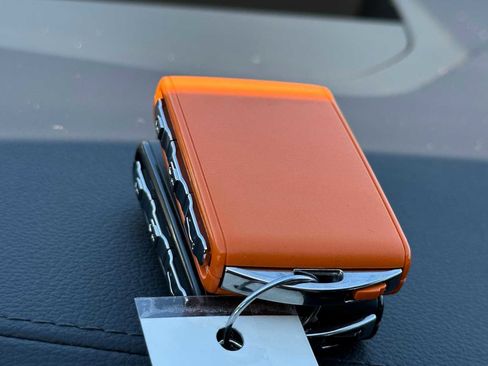 New 2025 Volvo XC60 B5 Ultra w/ Protection Package Premier image 33