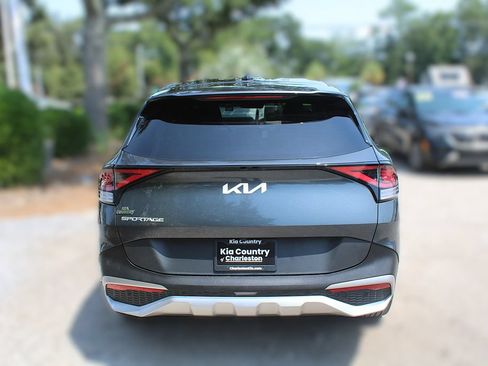 Certified 2023 Kia Sportage EX FWD image 8