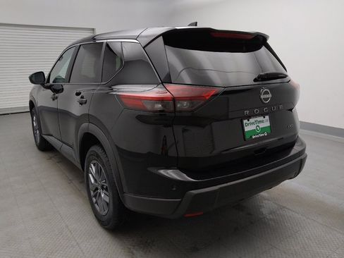Used 2024 Nissan Rogue S AWD/4WD image 5