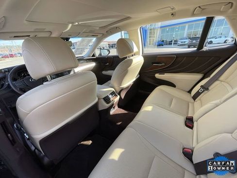 Used 2018 Lexus LS 500 500 Base w/ Accessory Package (Z2) image 17