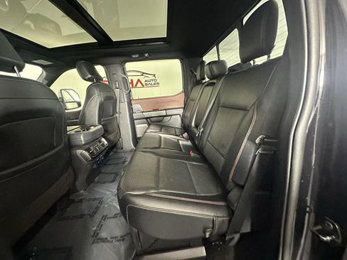 Used 2022 Ford F150 Lariat w/ Equipment Group 502A High AWD/4WD image 26