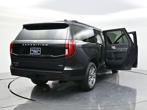 New 2025 Ford Expedition Max Active image 55
