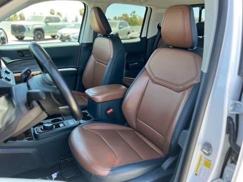 Used 2022 Ford Maverick Lariat FWD image 17