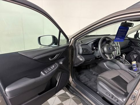 Used 2023 Subaru Outback Premium AWD/4WD image 11